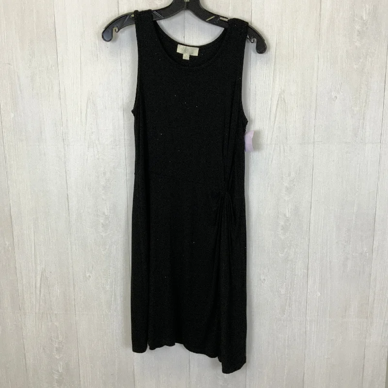 Dress Casual Short By Olive And Oak In Black, Size: M